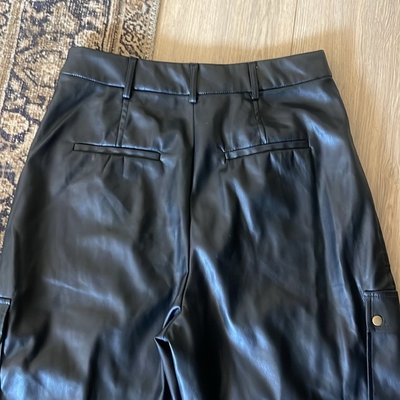Jason Wu Faux Leather Cargo Pants size 6 $280 MSRP Straight Leg - Picture 7 of 10